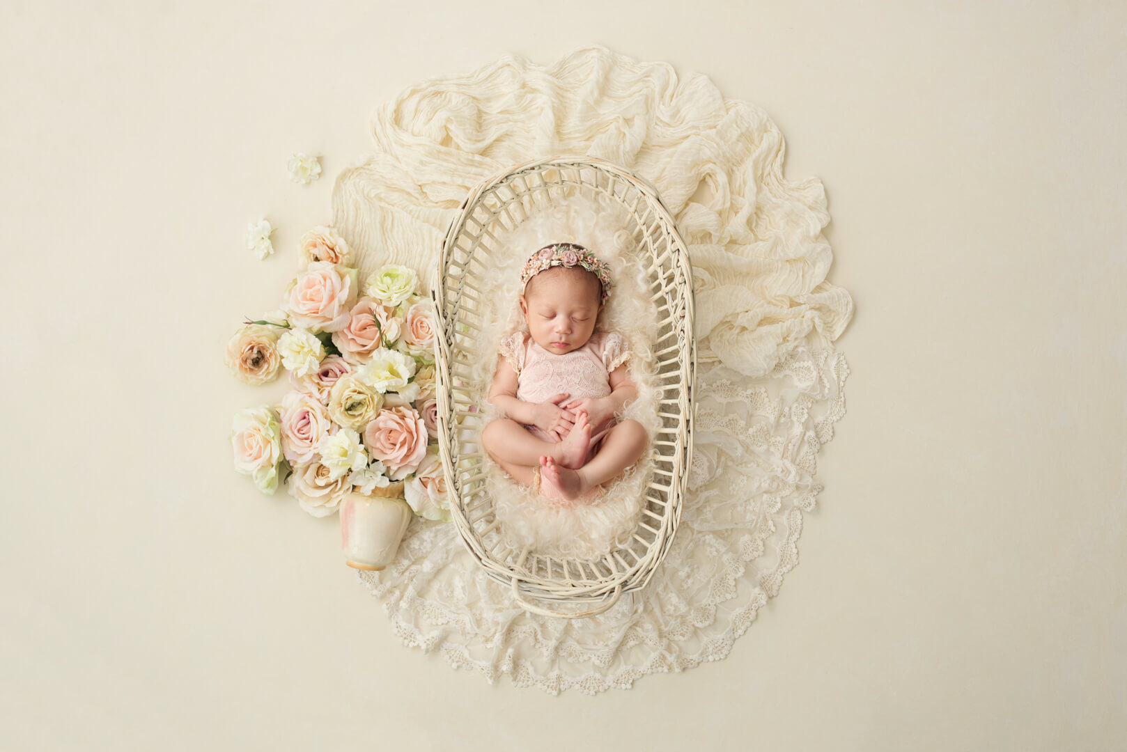 Neugeborenenfotos Babyfotos Neugeborenenfotografie Newborn Shooting Babyfotografie Ingolstadt Mandy Limbach Fotografie